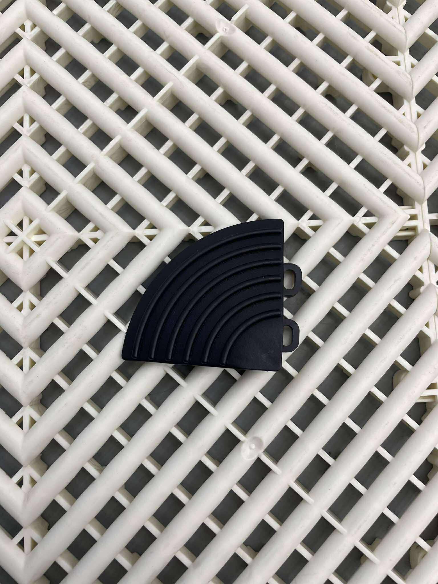 Garaaži Moodulpõranda nurk